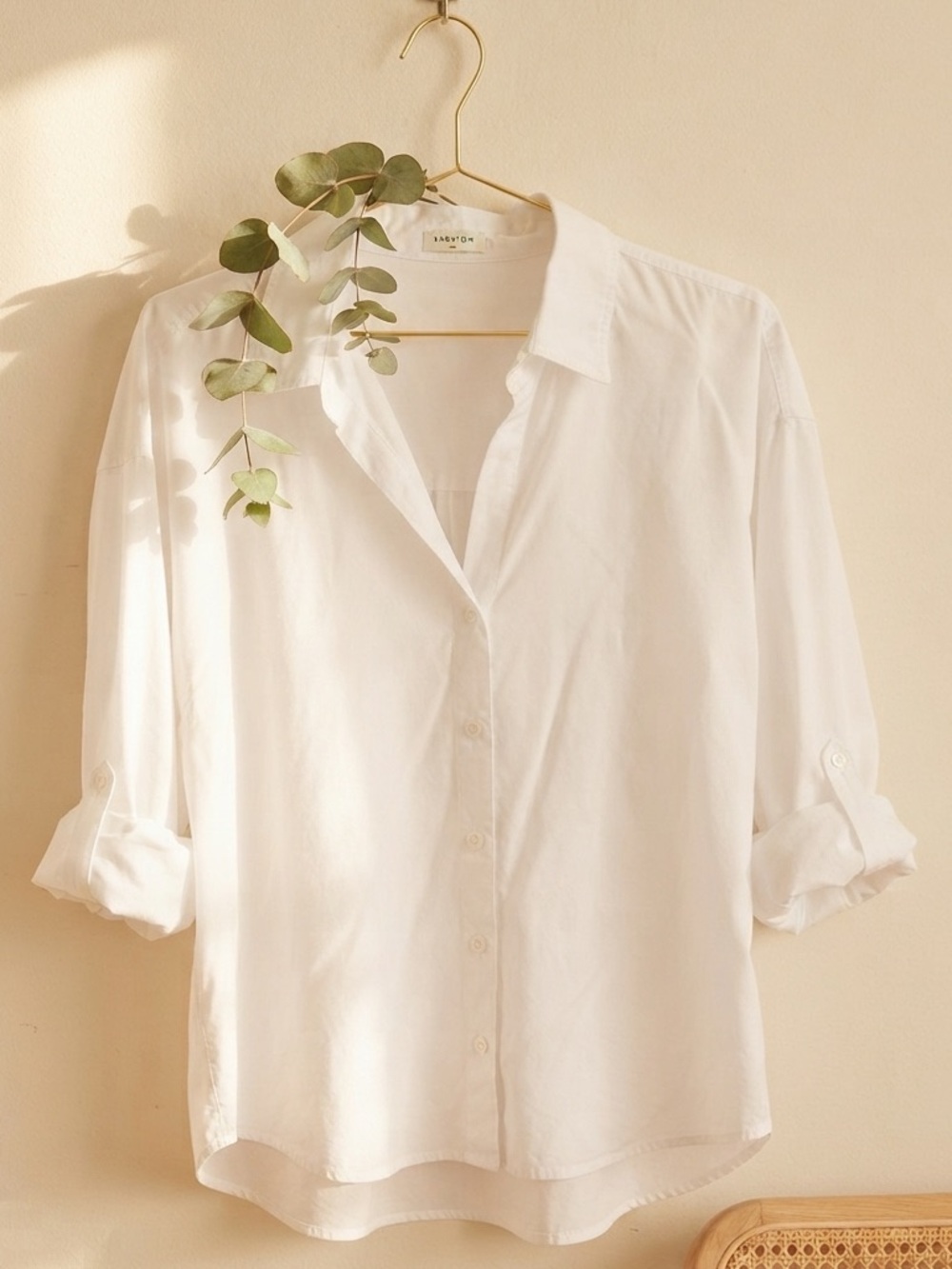 Aritzia Utility Shirt Divine Drape Oversized White Button-Up Shirt Blouse